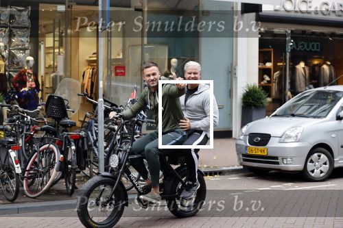 Amsterdam 12 september 2020
Dave en Dries Roelvink samen op electrische Knaap fiets