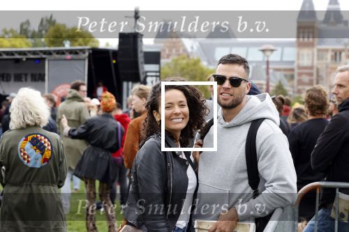 Amsterdam 5 september 2020
Demonstratie tegen Corana op het museumplein. Fajah Lourens kwam met haar vriend