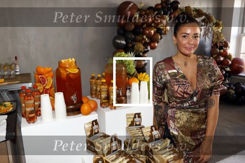 Amsterdam 14 september 2020
Presentatie frisdrank en reep van Fajah Lourens die bij alle jumbo supermarkten verkocht gaat worden .