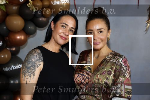 Amsterdam 14 september 2020
Presentatie frisdrank en reep van Fajah Lourens die bij alle jumbo supermarkten verkocht gaat worden .
Fajah Lourens met beste vriendin