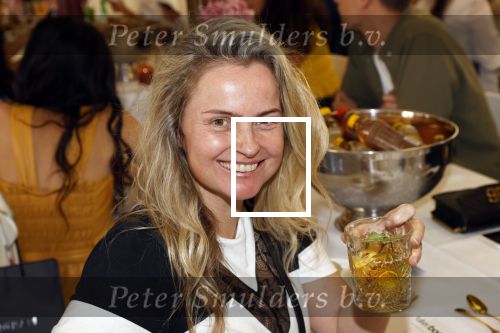 Amsterdam 14 september 2020
Presentatie frisdrank en reep van Fajah Lourens die bij alle jumbo supermarkten verkocht gaat worden .
Fatima Moreiro de Melo