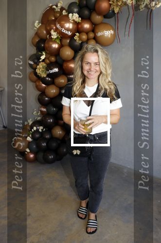 Amsterdam 14 september 2020
Presentatie frisdrank en reep van Fajah Lourens die bij alle jumbo supermarkten verkocht gaat worden .
Fatima Moreiro de Melo