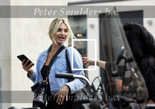 Amsterdam 16 september 2020
Gaby Blaaser met Graziella Ferraro op de pc hooftstraat