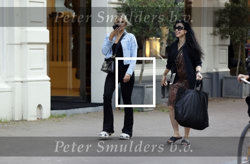 Amsterdam 16 september 2020
Gaby Blaaser met Graziella Ferraro op de pc hooftstraat
