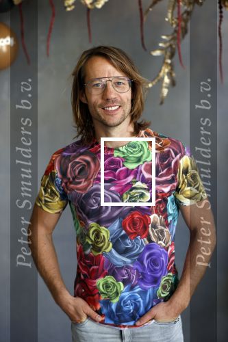 Amsterdam 14 september 2020
Presentatie frisdrank en reep van Fajah Lourens die bij alle jumbo supermarkten verkocht gaat worden .
Giel Beelen