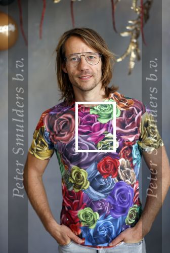 Amsterdam 14 september 2020
Presentatie frisdrank en reep van Fajah Lourens die bij alle jumbo supermarkten verkocht gaat worden .
Giel Beelen