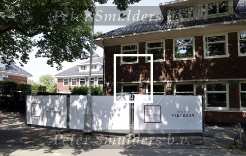 Amsterdam 16 augustus 2020
Piet Boon gaat Jeroen v d Boom helpen met de verbouwing van zijn huis.