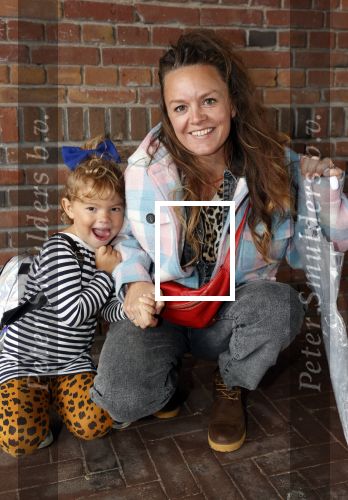 Amsterdam 29 augustus 2020
Presentatie kleding lijn Nicolette v Dam en Shoeby in het Olympisch stadion. Juliette v Ardenne met dochter