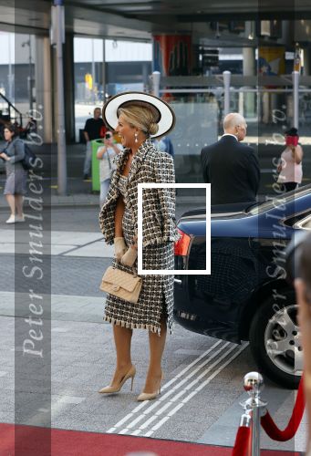 Rotterdam 16 september 2020
Opening door Hare Majesteit de Koningin Maxima van Theater Zuidplein. Burgemeester Aboutaleb ontvangt haar