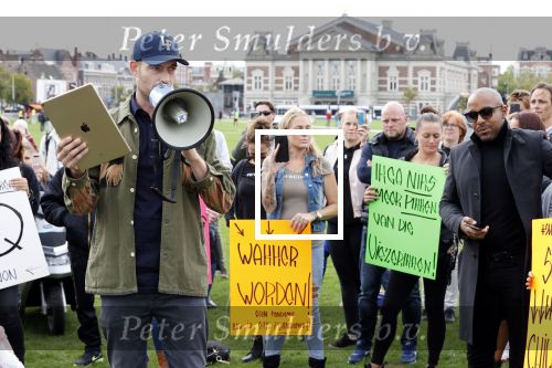 Amsterdam 6 september 2020
Demonstratie met Lange Frans  op het museumplein .