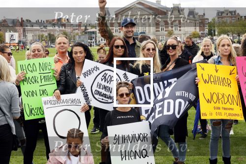 Amsterdam 6 september 2020
Demonstratie met Lange Frans  op het museumplein .