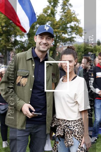 Amsterdam 6 september 2020
Demonstratie met Lange Frans  op het museumplein . Frans met zijn (ex) vrouw Danielle