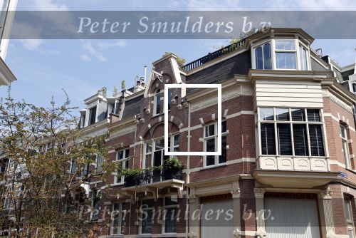 Amsterdam 16 augustus 2020
Het huis van Leco v Zadelhoff in amsterdam zuid staat te koop