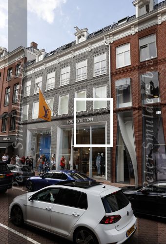 Amsterdam 5 september 2020
Louis Vuitton winkel op de pc hooftstraat