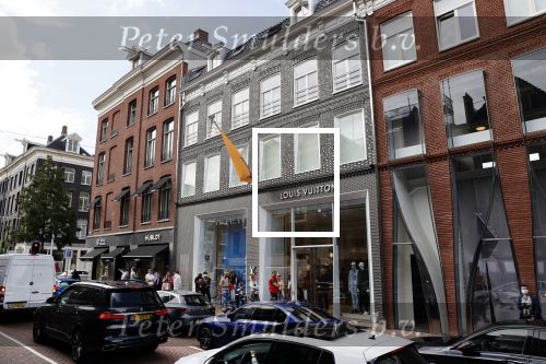 Amsterdam 5 september 2020
Louis Vuitton winkel op de pc hooftstraat