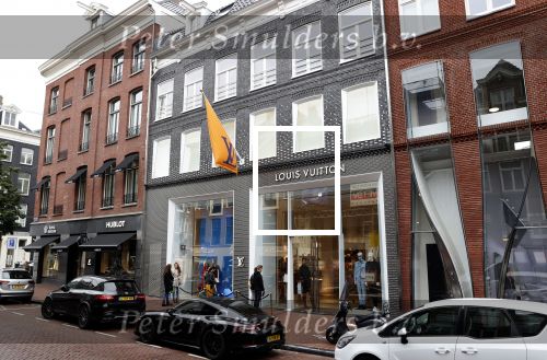 Amsterdam 3 september 2020
Louis Vuitton winkel op de pc hooftstraat.
