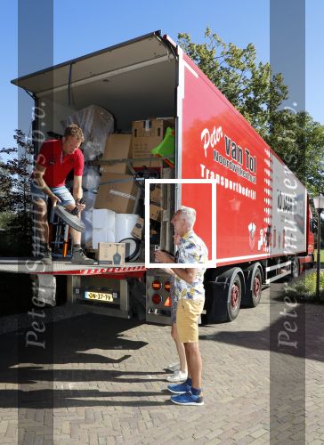 Hengelo, 31 Juli 2020
Martien Meiland verhuist van zijn chateau naar een driedubbele boederij in het Gelderse Hengelo