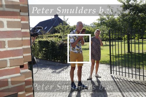 Hengelo, 31 Juli 2020
Martien Meiland verhuist van zijn chateau naar een driedubbele boederij in het Gelderse Hengelo
