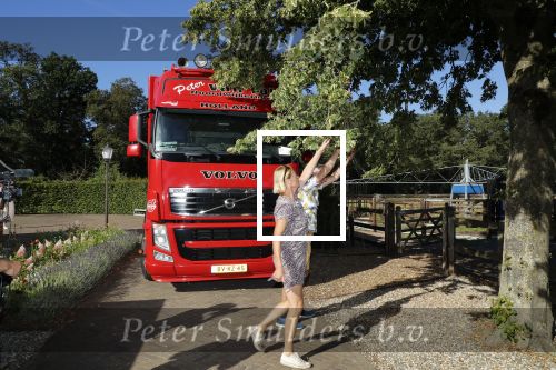 Hengelo, 31 Juli 2020
Martien Meiland verhuist van zijn chateau naar een driedubbele boederij in het Gelderse Hengelo