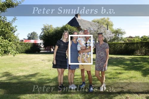 Hengelo, 31 Juli 2020
Martien Meiland verhuist van zijn chateau naar een driedubbele boederij in het Gelderse Hengelo