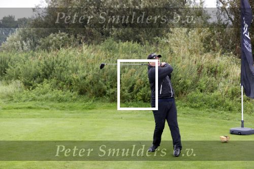 Badhoevedorp 3 september 2020
Golfwedstrijd Makelaars kantoor Bart ter Haar met oa Ruud Gullit , Karin de Rooij Martijn Krabbe en Winston Gerschtanowitz. Ze spelen op golfbaan de international.
