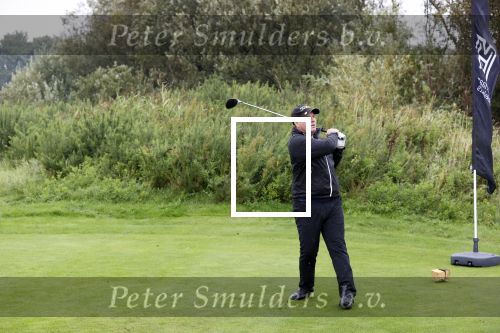 Badhoevedorp 3 september 2020
Golfwedstrijd Makelaars kantoor Bart ter Haar met oa Ruud Gullit , Karin de Rooij Martijn Krabbe en Winston Gerschtanowitz. Ze spelen op golfbaan de international.