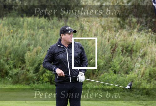 Badhoevedorp 3 september 2020
Golfwedstrijd Makelaars kantoor Bart ter Haar met oa Ruud Gullit , Karin de Rooij Martijn Krabbe en Winston Gerschtanowitz. Ze spelen op golfbaan de international.