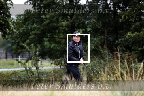Badhoevedorp 3 september 2020
Golfwedstrijd Makelaars kantoor Bart ter Haar met oa Ruud Gullit , Karin de Rooij Martijn Krabbe en Winston Gerschtanowitz. Ze spelen op golfbaan de international.