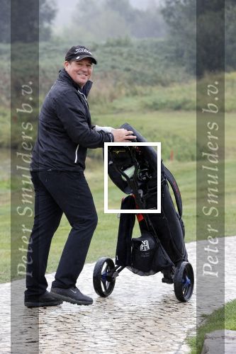 Badhoevedorp 3 september 2020
Golfwedstrijd Makelaars kantoor Bart ter Haar met oa Ruud Gullit , Karin de Rooij Martijn Krabbe en Winston Gerschtanowitz. Ze spelen op golfbaan de international.