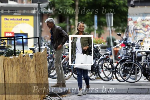 Amsterdam 24 augustus 2020
Micky Hoogendijk had het heel gezellig met een man in Amsterdam zuid.