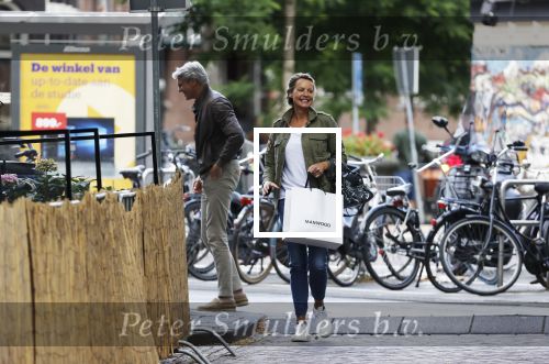 Amsterdam 24 augustus 2020
Micky Hoogendijk had het heel gezellig met een man in Amsterdam zuid.