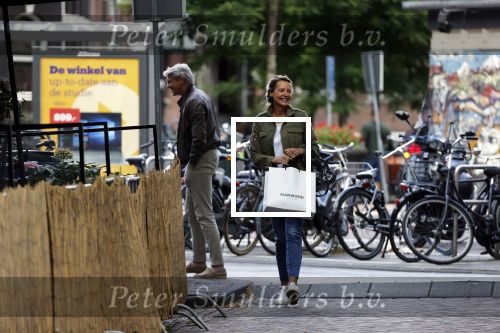 Amsterdam 24 augustus 2020
Micky Hoogendijk had het heel gezellig met een man in Amsterdam zuid.