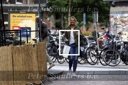 Amsterdam 24 augustus 2020
Micky Hoogendijk had het heel gezellig met een man in Amsterdam zuid.
