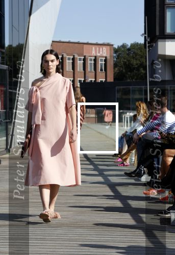 Amsterdam 18 september 2020
Modeshow Natan in het Eye museum. Natan is het favoriete merk van Koningin Maxima.