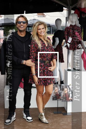 Amsterdam 29 augustus 2020
Presentatie kleding lijn Nicolette v Dam en Shoeby in het Olympisch stadion. Nicolette met haar man Bas Smit