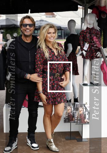 Amsterdam 29 augustus 2020
Presentatie kleding lijn Nicolette v Dam en Shoeby in het Olympisch stadion. Nicolette met haar man Bas Smit