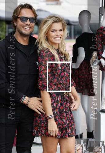 Amsterdam 29 augustus 2020
Presentatie kleding lijn Nicolette v Dam en Shoeby in het Olympisch stadion. Nicolette met haar man Bas Smit