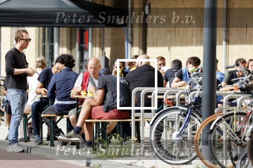 Amsterdam 20 augustus 2020
Opnames Mocro Maffia 3 in amsterdam met oa aanwezig Robert de Hoog Achmed Akkabi en Bobby Boermans .