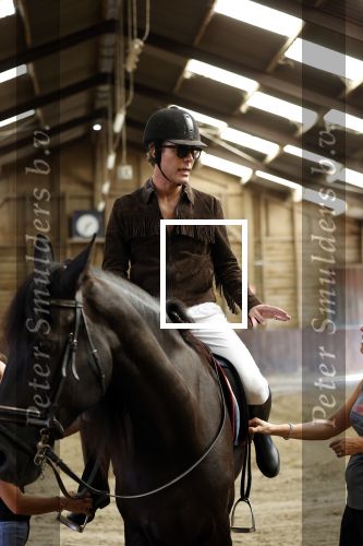 Wassenaar 15 september 2020
Rogier Smit heeft als verjaardagscadeau een rit op een paard gekregen . Het is bij manege de Friezen Hendrikse