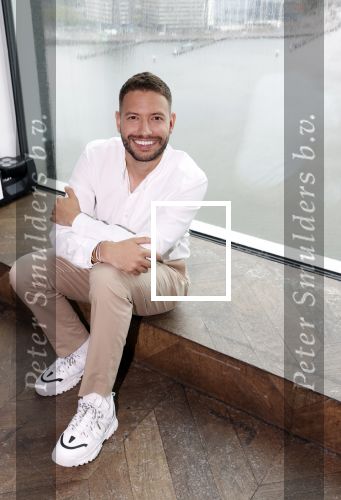 Amsterdam 26 augustus 2020
Castpresentatie Zwanger&Co in de Loft in de Adam toren.
 Carolina Dijkhuizen, Matteo van der Grijn, Lieke van Lexmond Rolf Sanchez Thom Hoffman, Maaike Martens, Waldemar Torenstra en Bo Maerten.