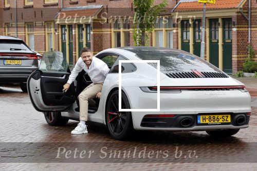 Amsterdam 26 augustus 2020
Rolf Sanchez met zijn porsche 911