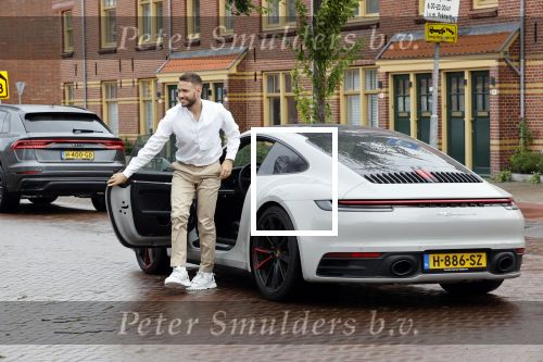Amsterdam 26 augustus 2020
Rolf Sanchez met zijn porsche 911