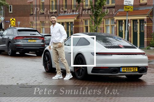 Amsterdam 26 augustus 2020
Rolf Sanchez met zijn porsche 911