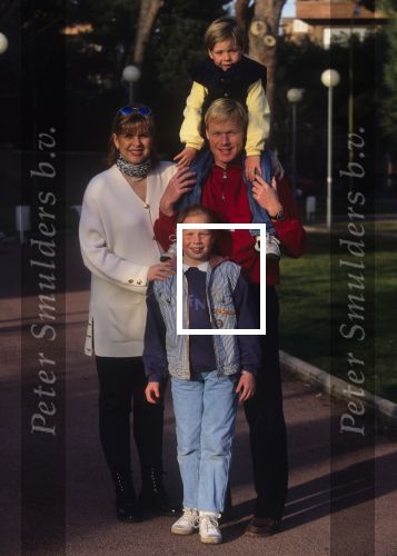Barcelona 20 Februari 1995
Ronald Koeman met zijn vrouw Bartina Koeman, Debbie Koeman en Tim Koeman