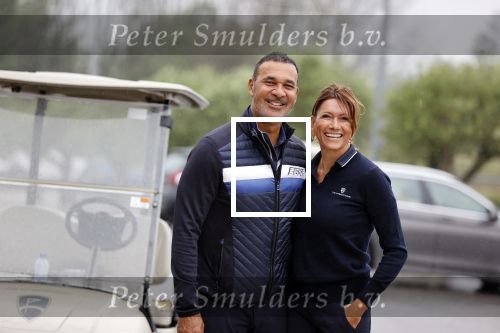 Badhoevedorp 3 september 2020
Golfwedstrijd Makelaars kantoor Bart ter Haar met oa Ruud Gullit , Karin de Rooij Martijn Krabbe en Winston Gerschtanowitz. Ze spelen op golfbaan de international.