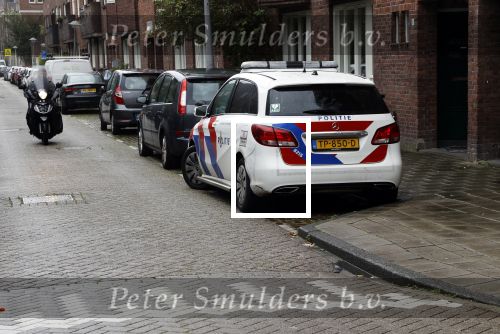 Amsterdam 26 augustus 2020
In de straat waar Rick Niemann en Sacha de Boer wonen hebben 2 schietpartijen plaats gevonden binnen 24 uur. De politie is aanwezig