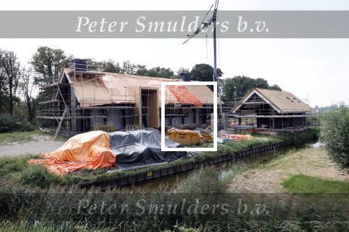 Amstelbveen 15 en 16 augustus 2020
De nieuwe villa / huis van Sven Kramer en Naomi v As in aanbouw aan de Amstel.