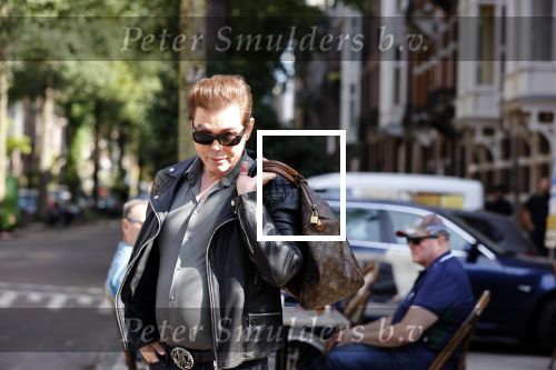 Amsterdam 17 aeptember 2020
Teun Fohn aan het winkelen in Amsterdam zuid