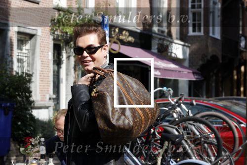 Amsterdam 17 aeptember 2020
Teun Fohn aan het winkelen in Amsterdam zuid