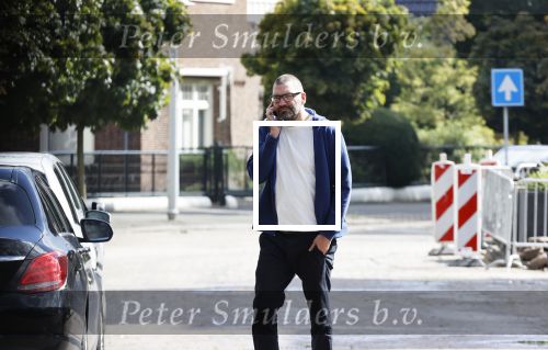 Amsterdam 5 september 2020
Theo Maassen op straat in Amsterdam zuid